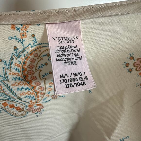 Victoria’s Secret Robe M/L Ivory Lace Trim Floral Embroidered Kimono Wrap Lounge - Picture 7 of 8